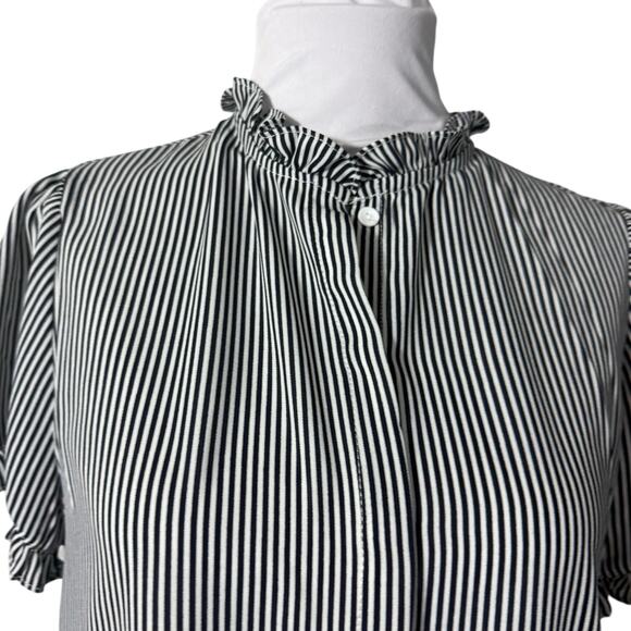 New with Tags T Tahari Black White Striped Button Down Ruffle Blouse S - Picture 3 of 6